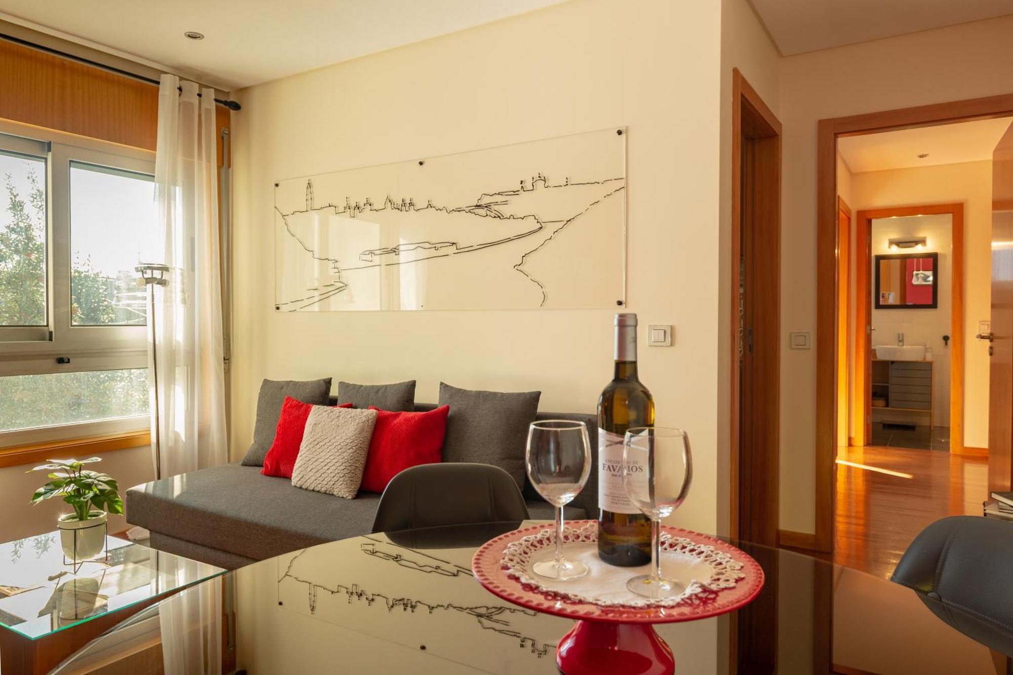 Francos Relaxing Apartment By The Metro بورتو المظهر الخارجي الصورة